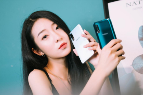 手机玩游戏卡顿发热掉帧让体验大打折扣 选对芯是关键