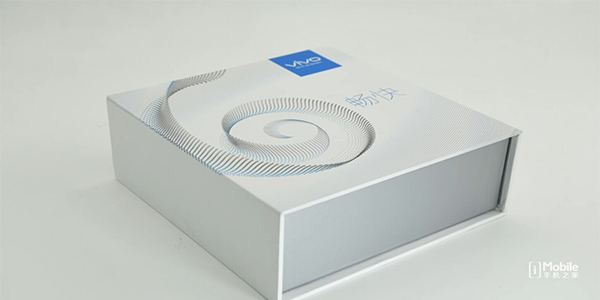畅快-vivo X6新品发布会邀请函开箱
